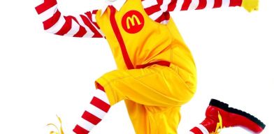 McDonalds Employee Told He’s Too Gay. Drag Queen Represents Company
